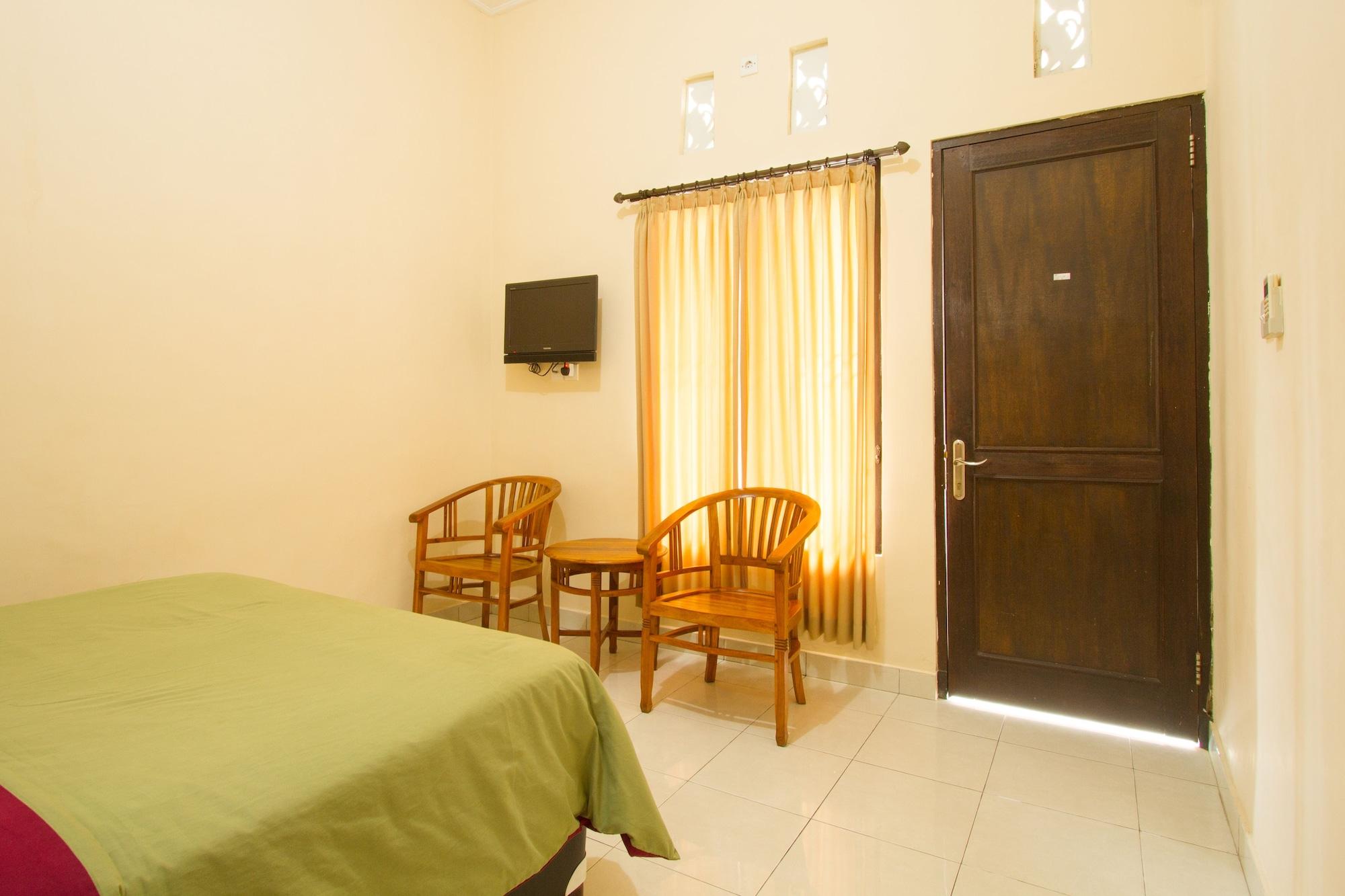 Seminyak Point Guest House Bagian luar foto