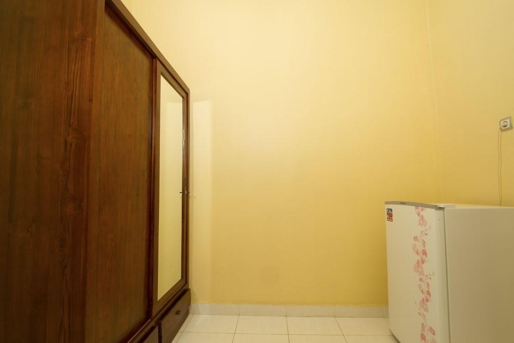 Seminyak Point Guest House Bagian luar foto