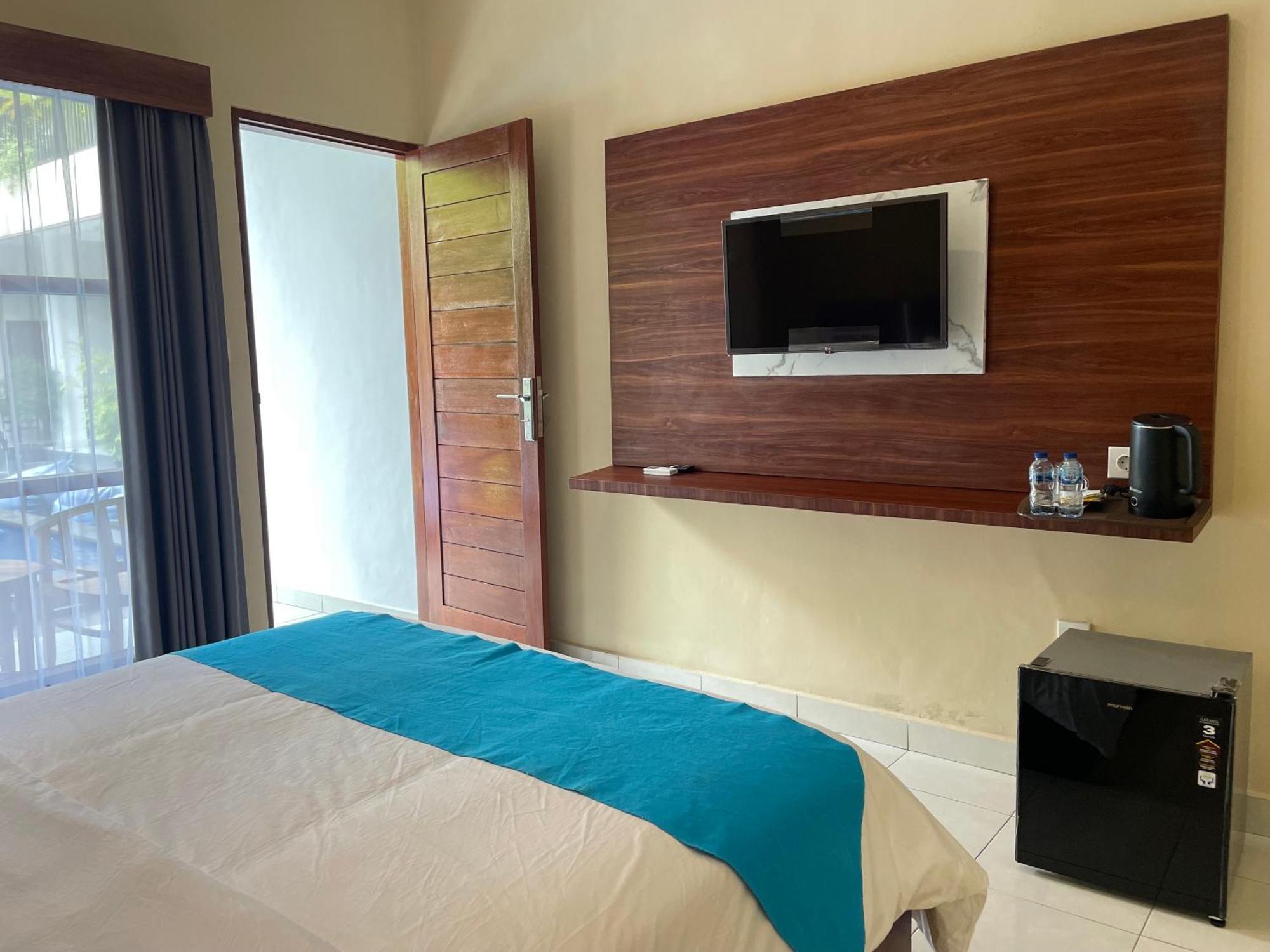 Seminyak Point Guest House Bagian luar foto