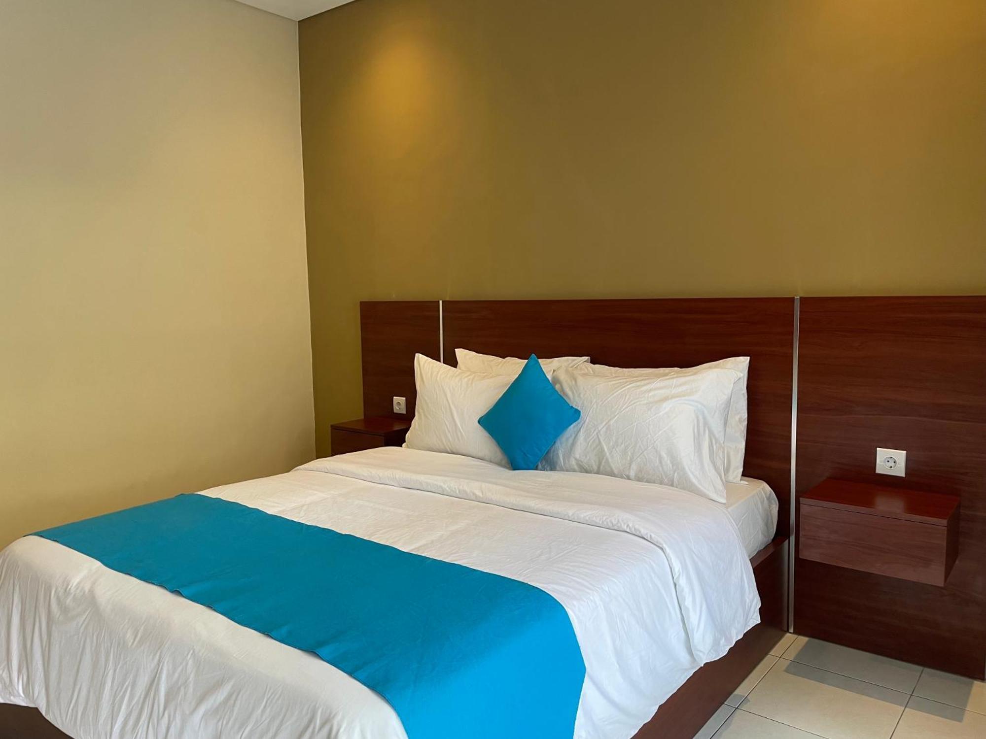 Seminyak Point Guest House Bagian luar foto