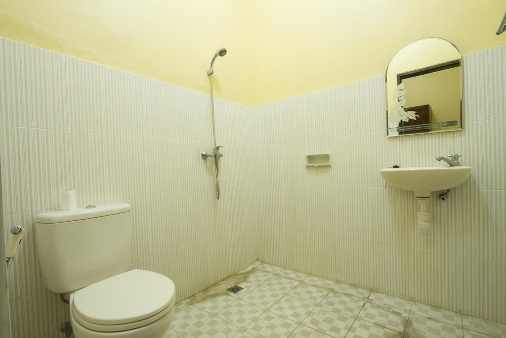 Seminyak Point Guest House Bagian luar foto