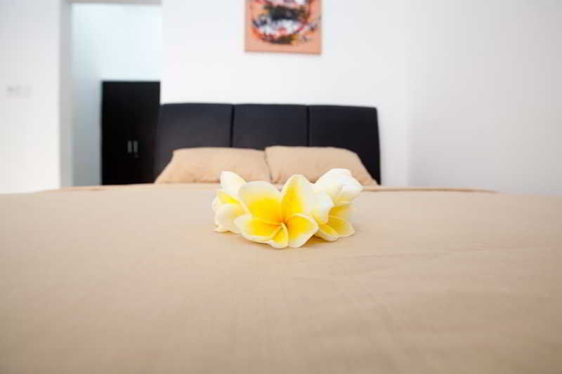 Seminyak Point Guest House Bagian luar foto