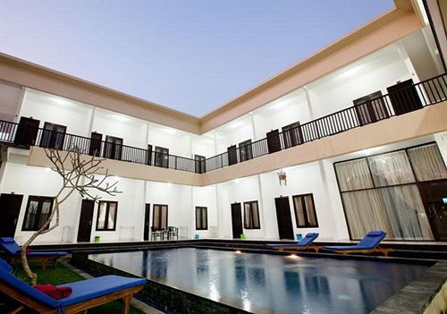 Seminyak Point Guest House Bagian luar foto